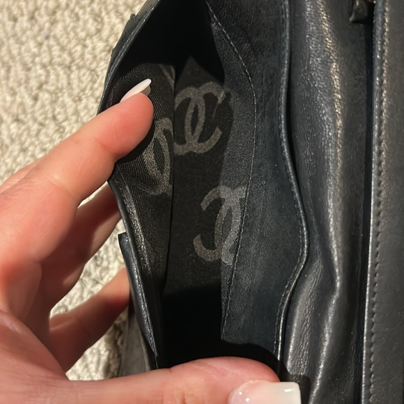 Chanel Black Leather Wallet - Picture 4 of 12
